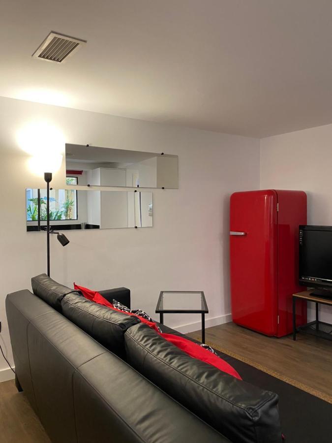 Lc Apartamentos Cesar Augusto Сарагоса Экстерьер фото