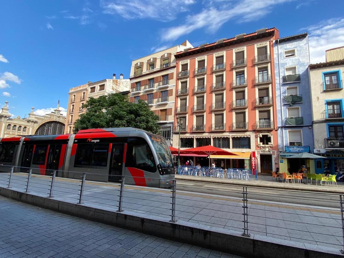 Lc Apartamentos Cesar Augusto Сарагоса Экстерьер фото