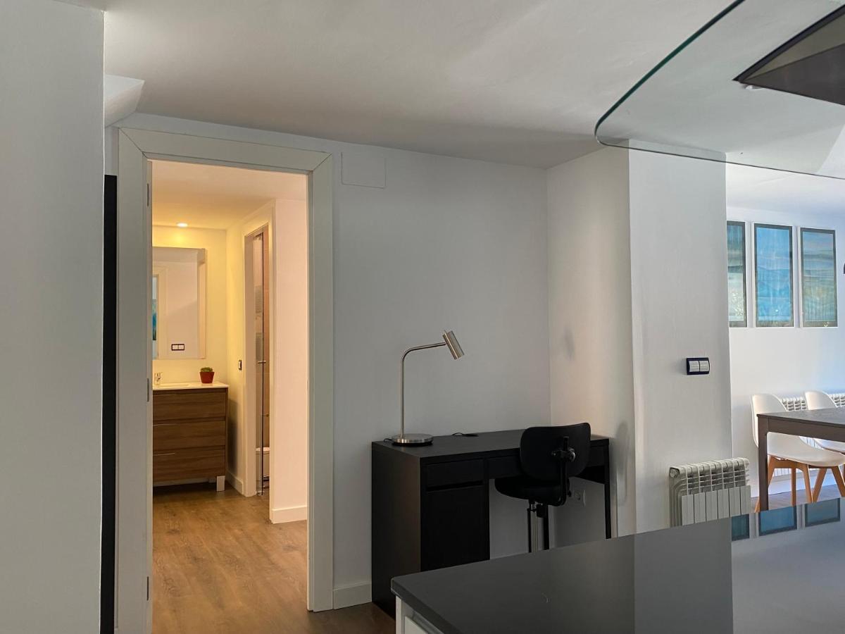 Lc Apartamentos Cesar Augusto Сарагоса Экстерьер фото