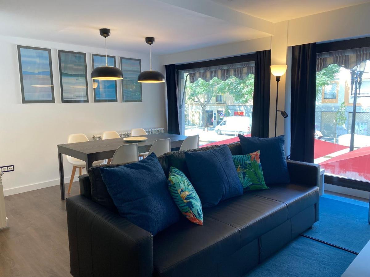 Lc Apartamentos Cesar Augusto Сарагоса Экстерьер фото