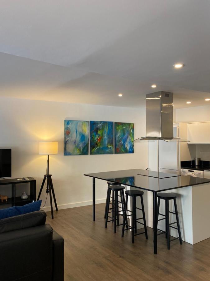 Lc Apartamentos Cesar Augusto Сарагоса Экстерьер фото
