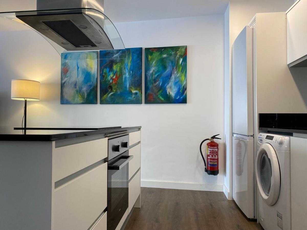 Lc Apartamentos Cesar Augusto Сарагоса Экстерьер фото