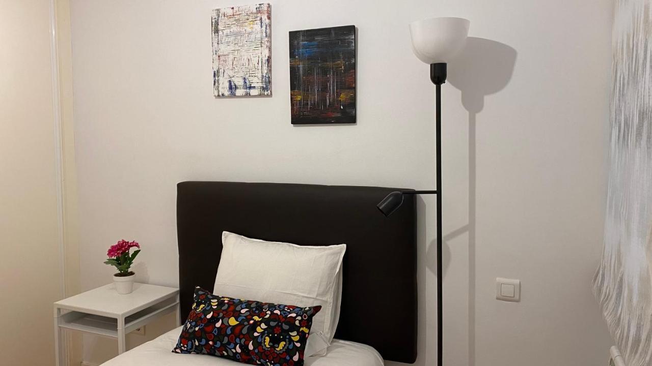 Lc Apartamentos Cesar Augusto Сарагоса Экстерьер фото