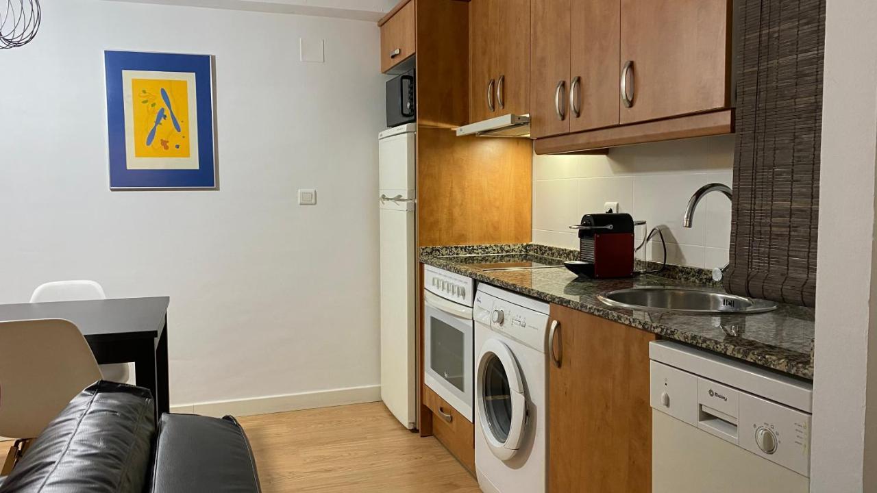 Lc Apartamentos Cesar Augusto Сарагоса Экстерьер фото